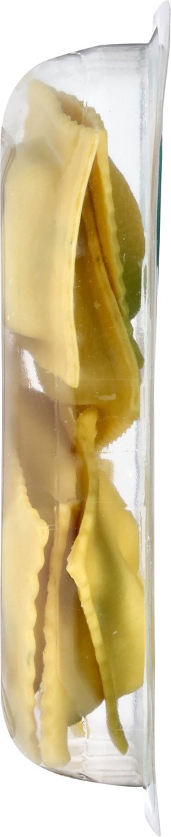 slide 4 of 14, Nuovo Chicken & Cheese Florentine Ravioli 9 oz, 