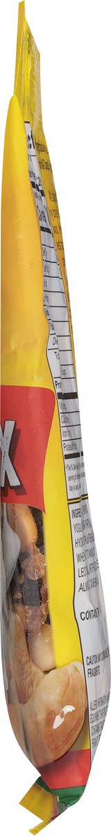 slide 7 of 13, Island Snacks Yogurt Nut Mix Value Size 7 oz, 7 oz