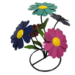 Creative Decor Sourcing Flower Bouquet Metal Garden Statue