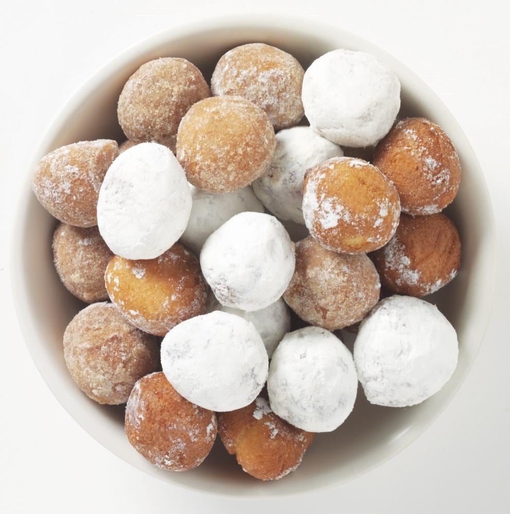 slide 1 of 1, Bakery Fresh Goodness Assorted Cake Donut Holes, 9 oz