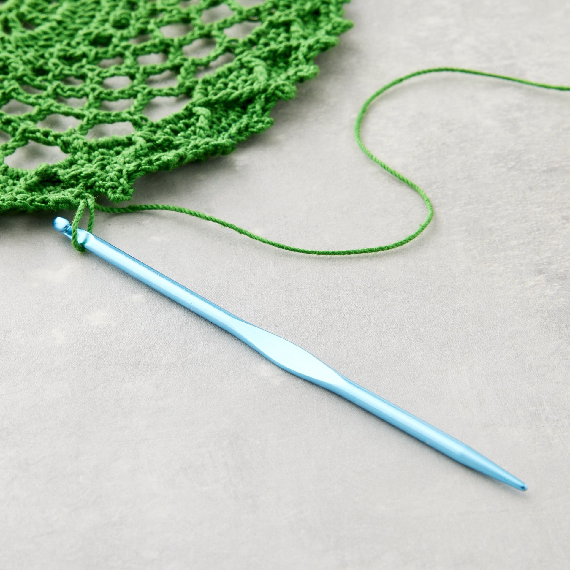 slide 3 of 3, Susan Bates Silvalume Handi Tool, 1 ct