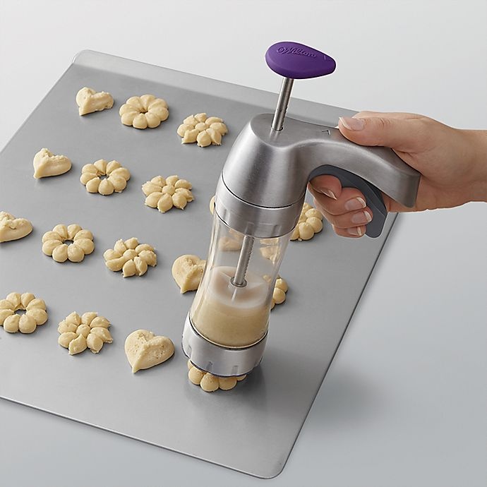 slide 4 of 5, Wilton Preferred Press Cookie Press Set, 1 ct