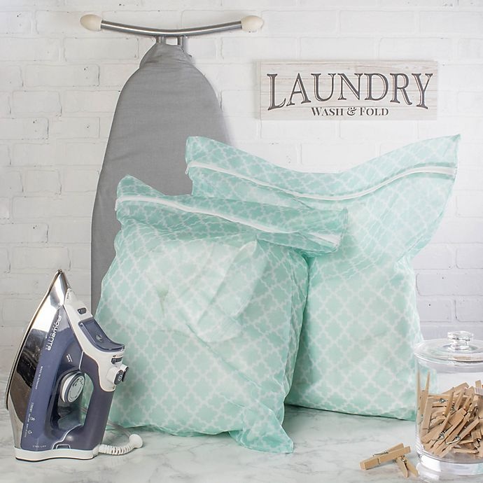 slide 3 of 10, Design Imports Mesh Laundry Bag E Set - Aqua Lattice, 4 ct