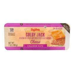 Hy-Vee Colby Jack Cracker Cuts, 24 Slices