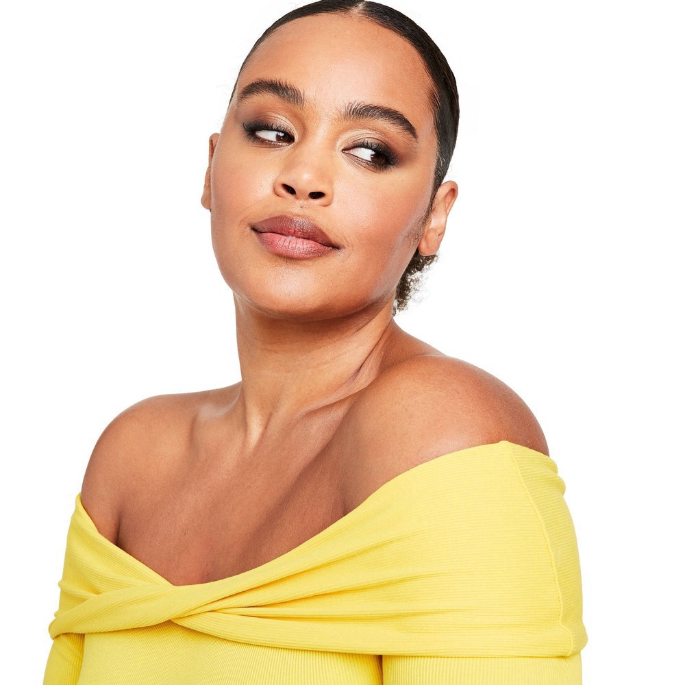 slide 4 of 6, Mamá Julia Shredded Quesadilla Cheese, 8 oz