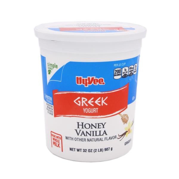 slide 1 of 1, Hy-Vee Honey Vanilla Greek Yogurt, 32 oz
