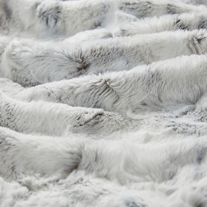 slide 5 of 5, Madison Park Sachi Oversized Faux Fur Throw Blanket - Grey, 1 ct