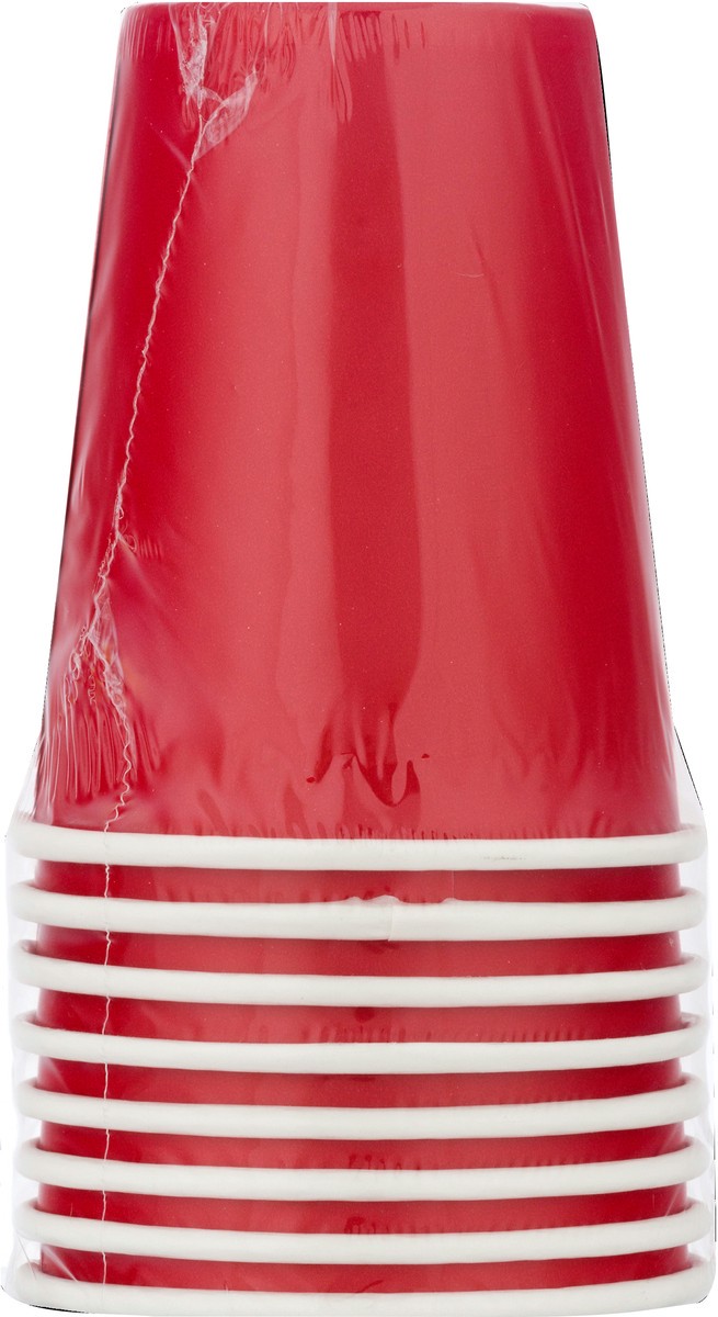 slide 4 of 11, Celebrations 9 Ounce Classic Red Cups 8 ea, 8 ct