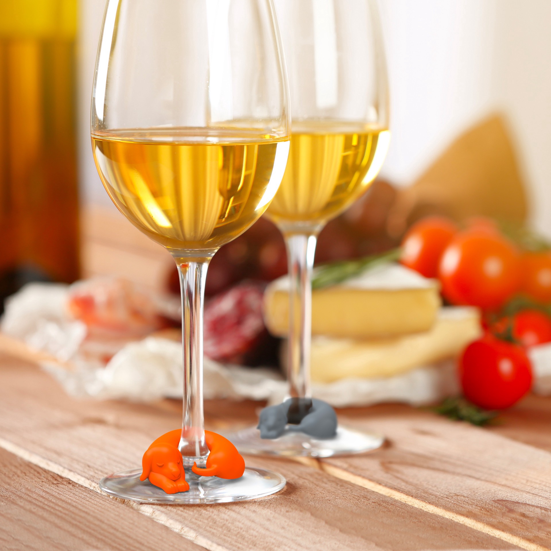 slide 2 of 5, Fred Winer Dogs Wine Markers, 1.5 in x 1.65 in x 0.67 in