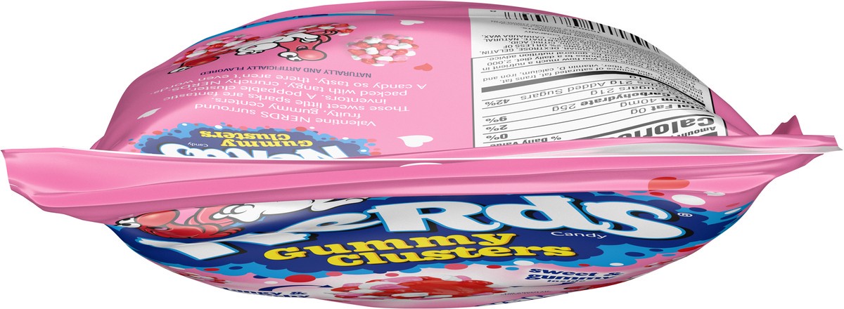 slide 6 of 13, Nerds, Valentine's Gummy Clusters, 8 Oz, 8 oz