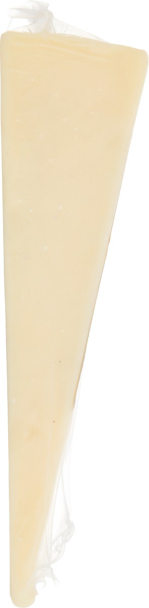 slide 9 of 12, Deer Creek The Stag Wisconsin Cheddar Cheese 5.3 oz, 5.3 oz