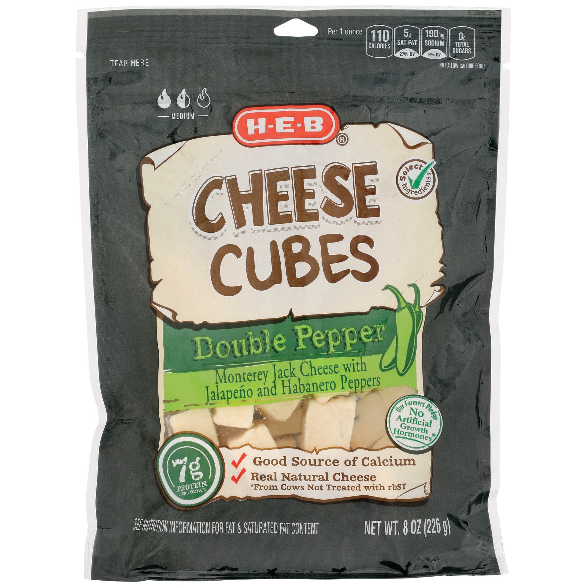 slide 1 of 1, H-E-B Select Ingredients Double Pepper Cubed Cheese, 8 oz