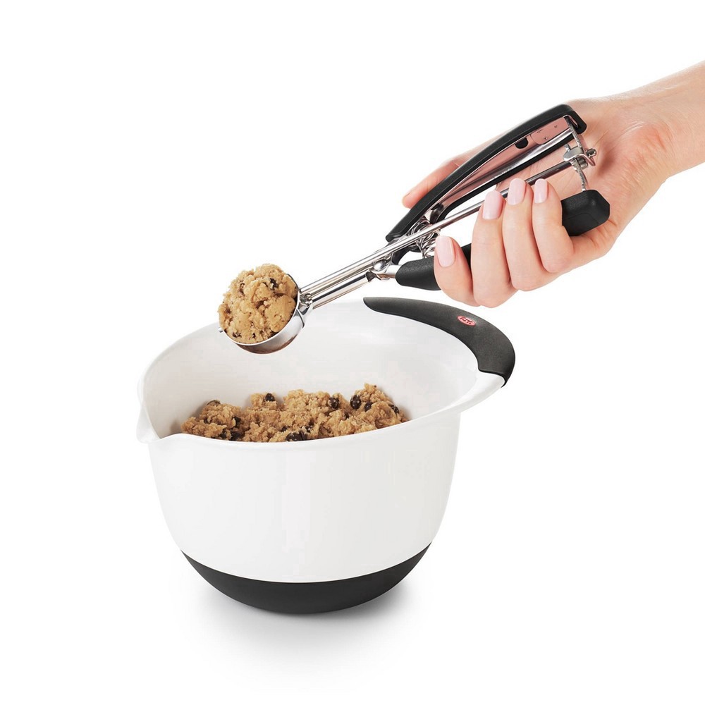 slide 5 of 13, OXO Good Grips Medium Cookie Scoop, 1 ct