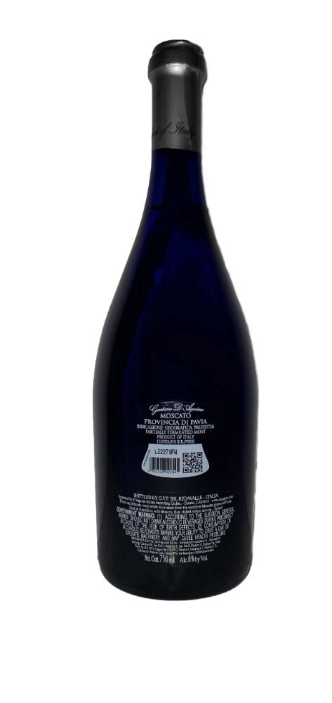 slide 2 of 2, Gaetano D Aquino Moscato, 750 ml