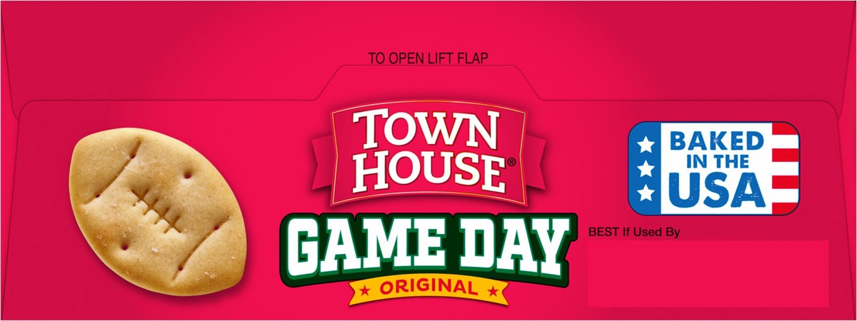 slide 5 of 13, Town House Game Day Crackers Original, 11 oz