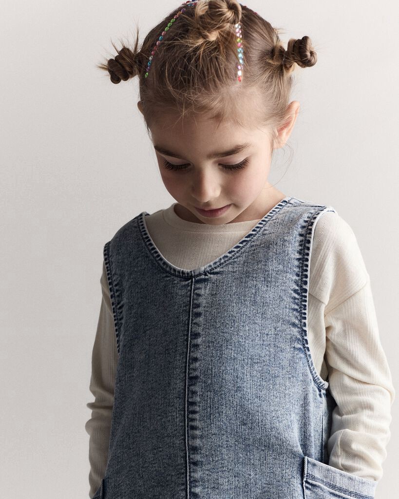 slide 5 of 6, Otteravenue Toddler Girl Otter Pocket Denim Jumper in Avenue Wash - Blue Blue 4T, 1 ct