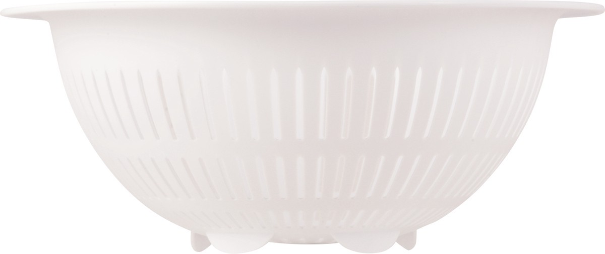 slide 9 of 11, Sterilite Basket 1 ea, 1 ct