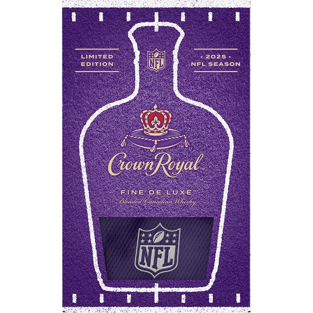 slide 1 of 1, Crown Royal Deluxe With Nfl Bag, 750 ml