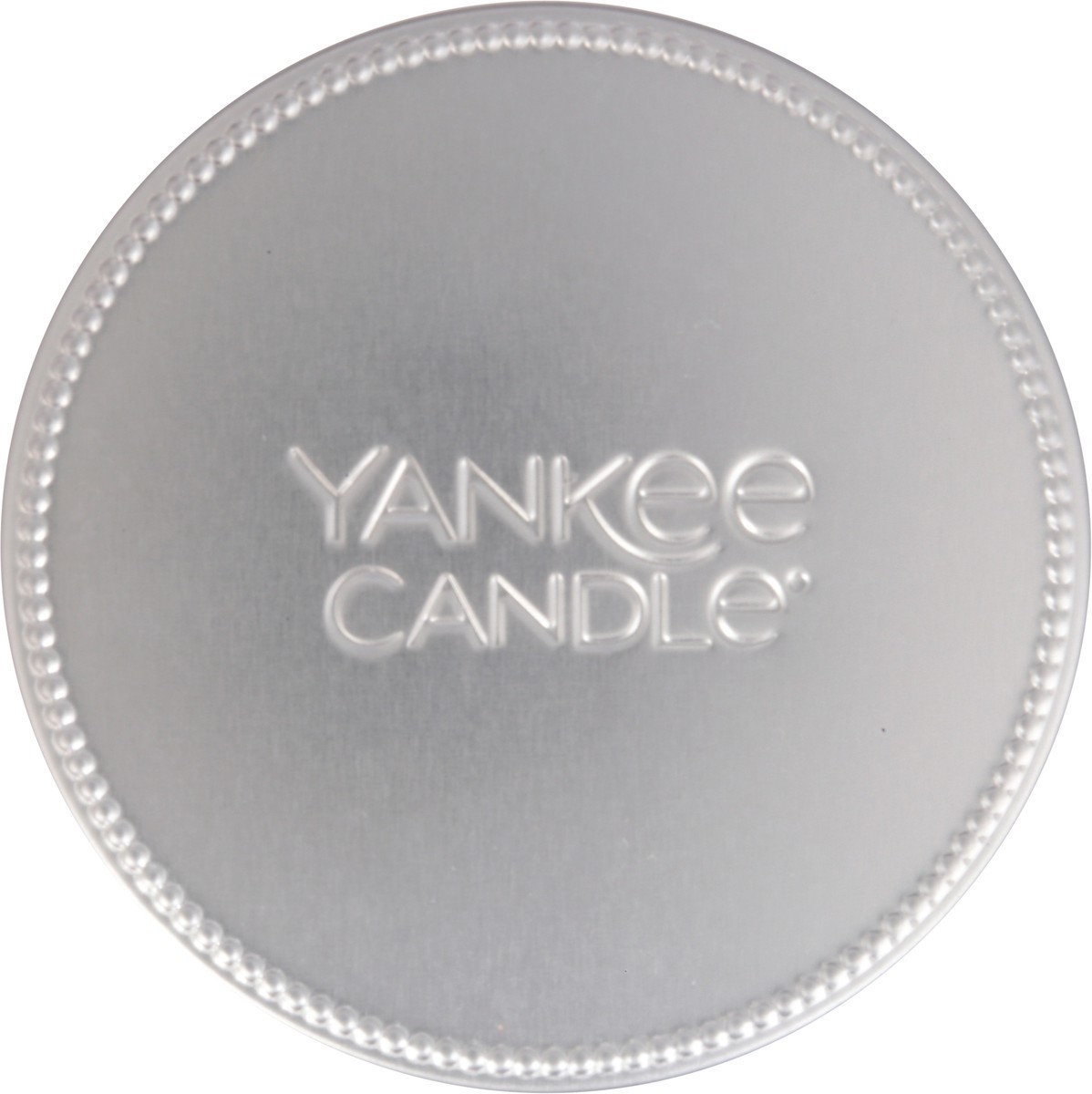 slide 4 of 9, Yankee Candle Dried Lavender & Oak Candle 14.25 oz, 14.25 oz