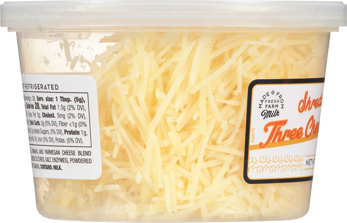 slide 5 of 9, Briati Shredded Cheese, Three Cheese Blend, 5 oz