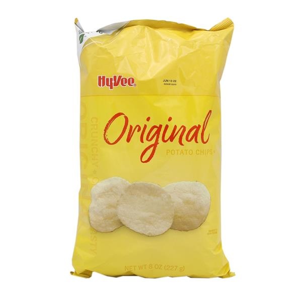 slide 1 of 1, Hy-Vee Original Potato Chips, 8 oz