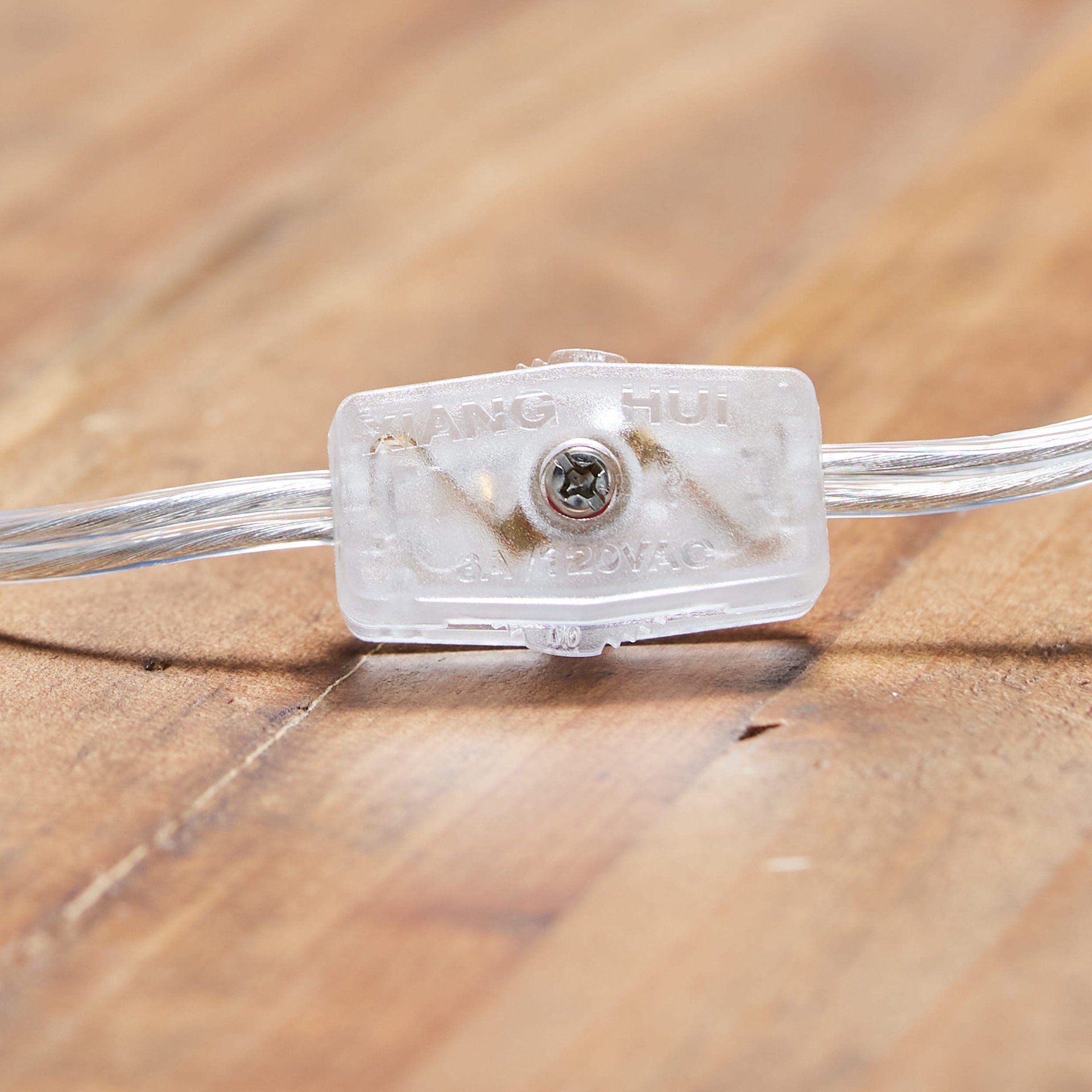 slide 5 of 6, Project Source 60 -Watt Plastic Turn knob Lamp Socket , Clear, 1 ct