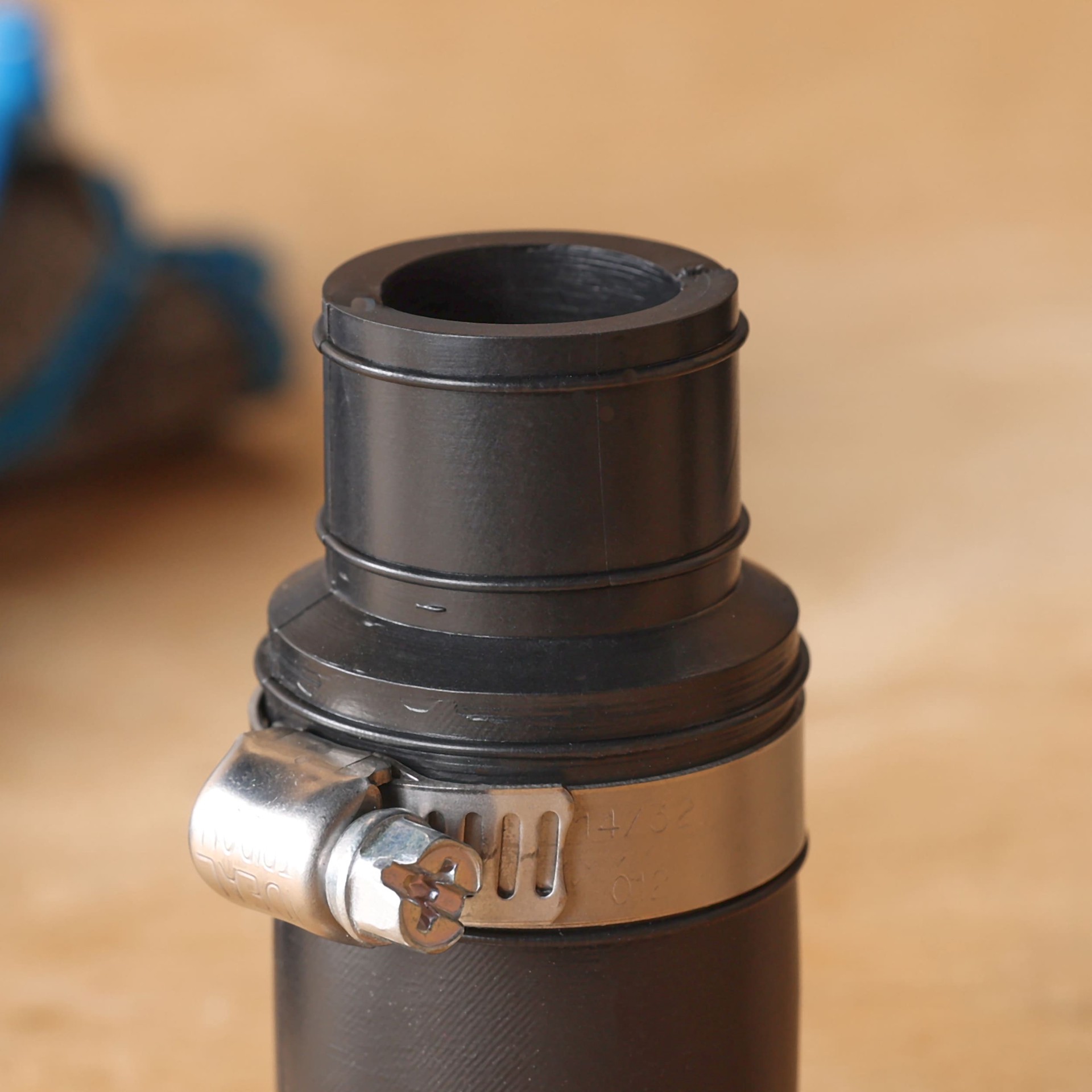 slide 4 of 6, Fernco 1/2-in Schedule 40 PVC Coupling, 1 ct