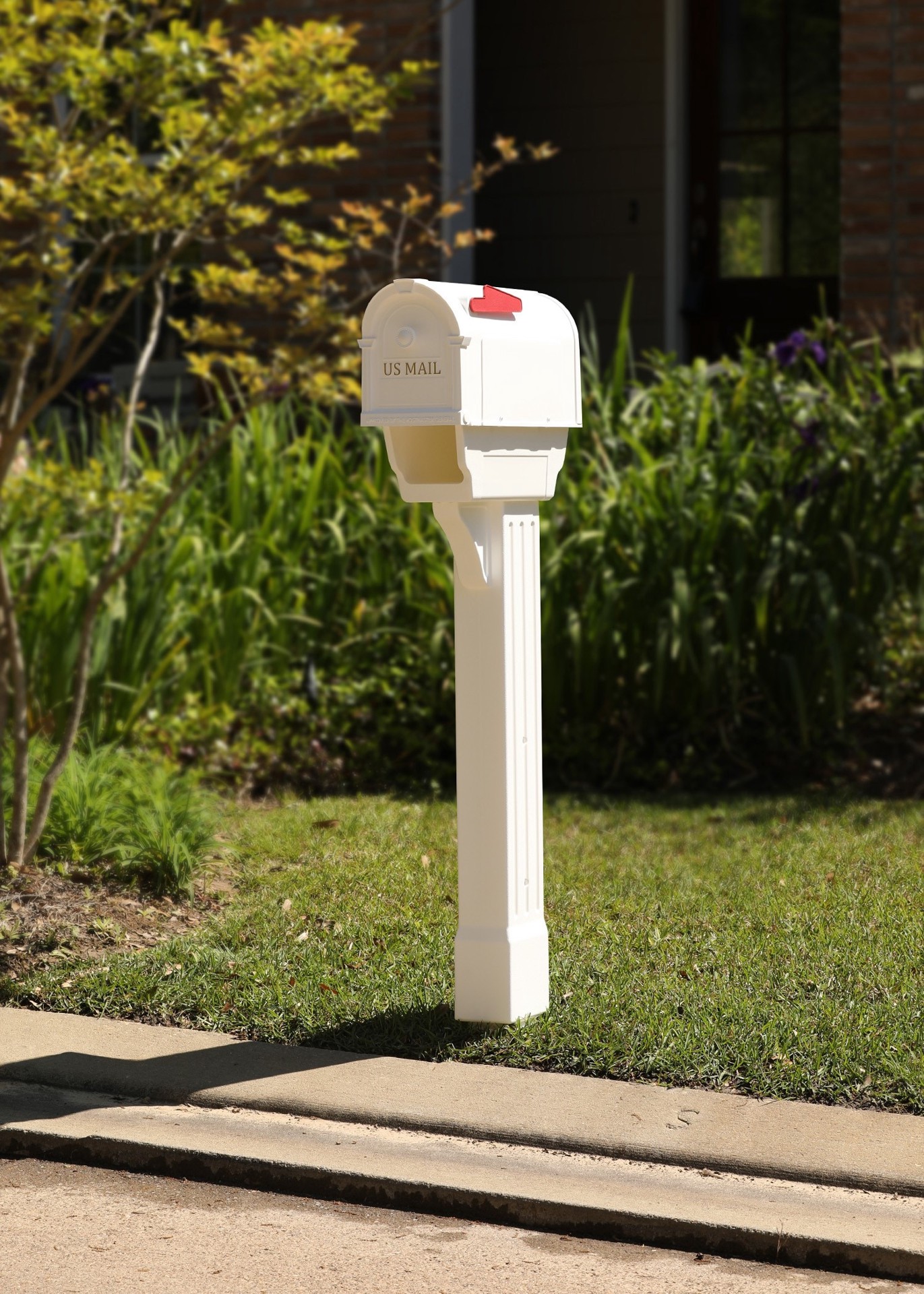 slide 5 of 6, Postal Pro Hampton Plastic Large Mailbox White with Post, 1 ct