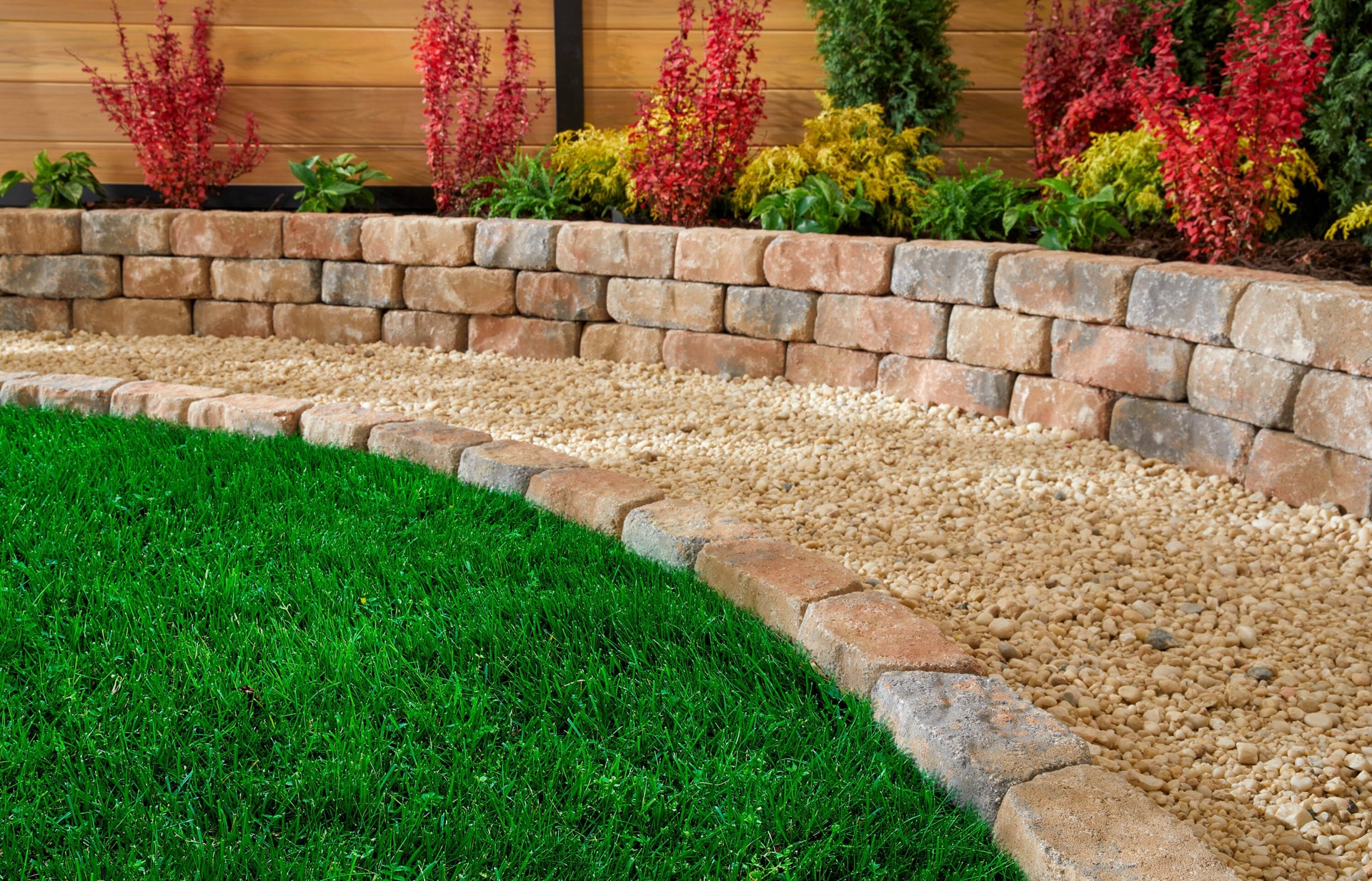 slide 5 of 6, Kolor Scape 0.5 cu ft Yellow Pebbles (0.5 - 3-in), 1 ct