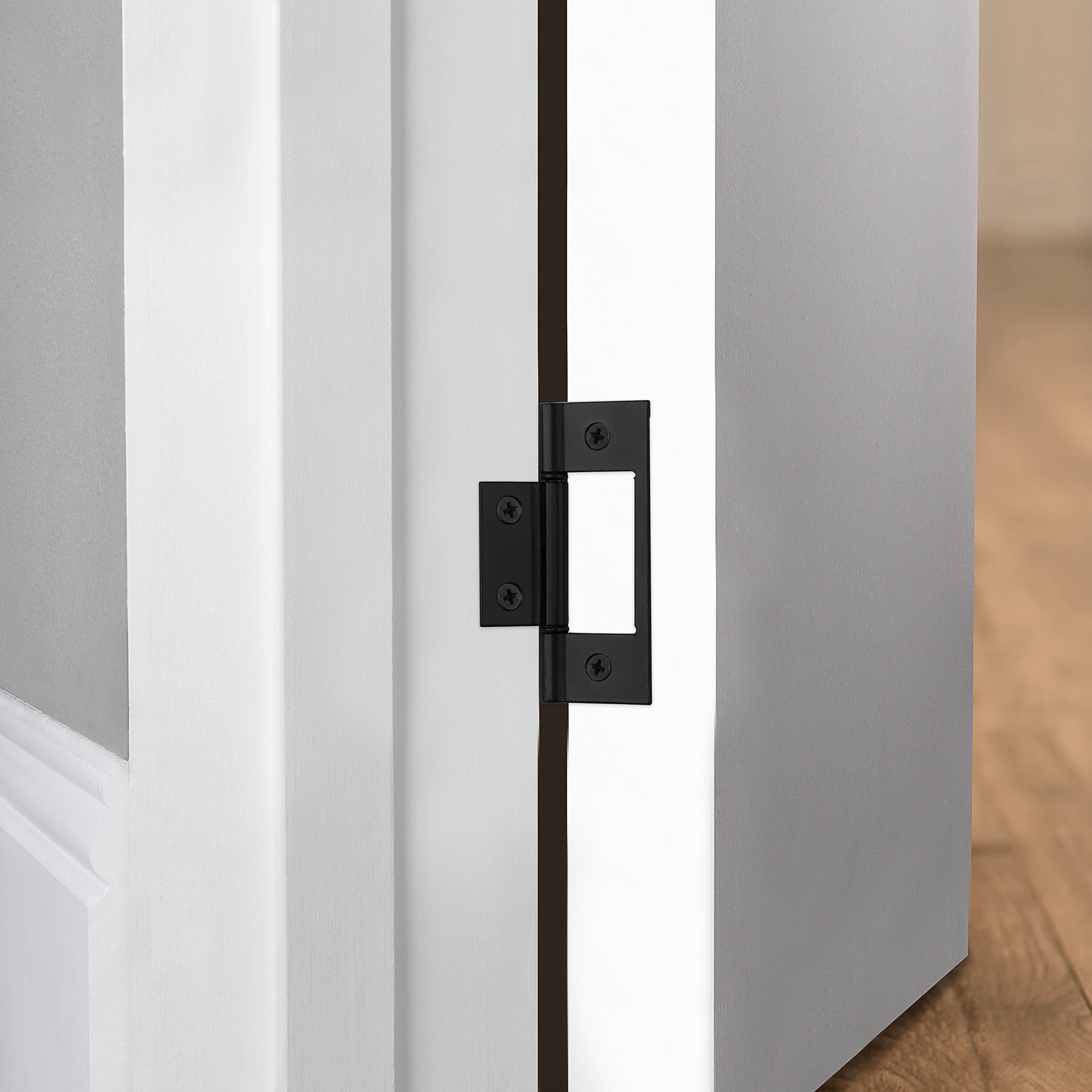 slide 6 of 6, RELIABILT 3-in Oil-rubbed bronze Non-Mortise Bi-Fold Door Hinge 2 -Pack, 1 ct