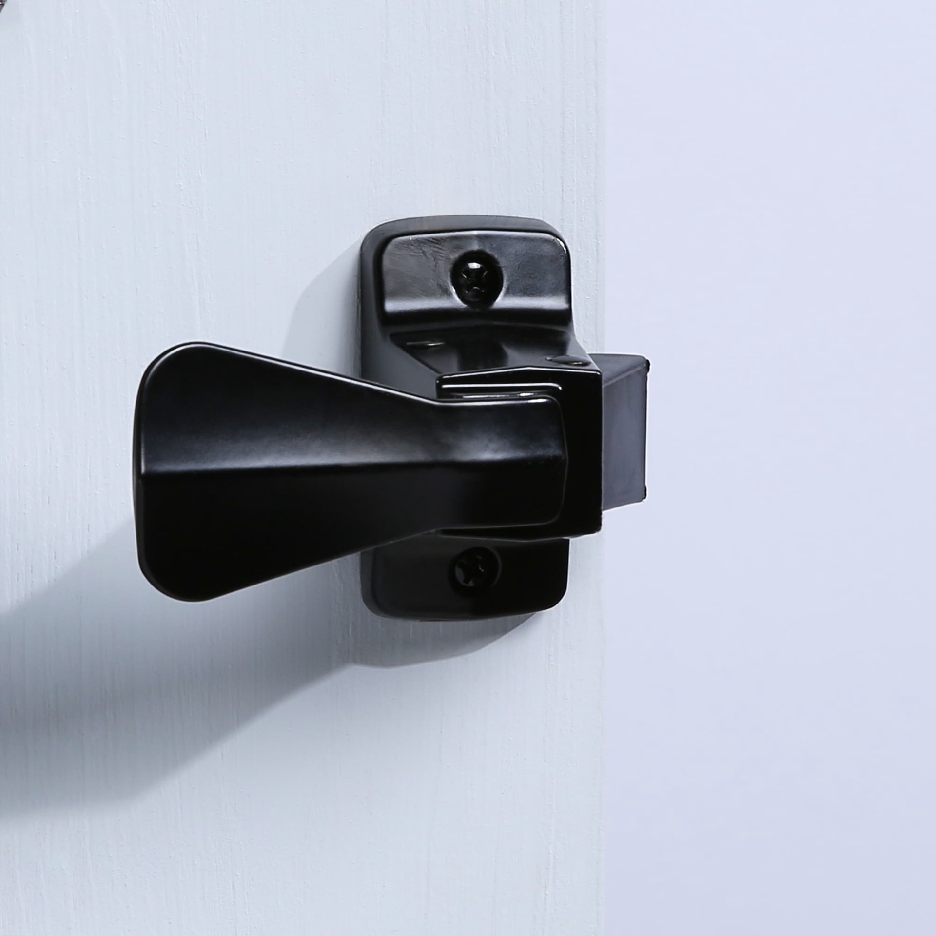 slide 4 of 6, WRIGHT PRODUCTS Gloss Black Lockable Screen/Storm door Replacement Handleset, 1 ct