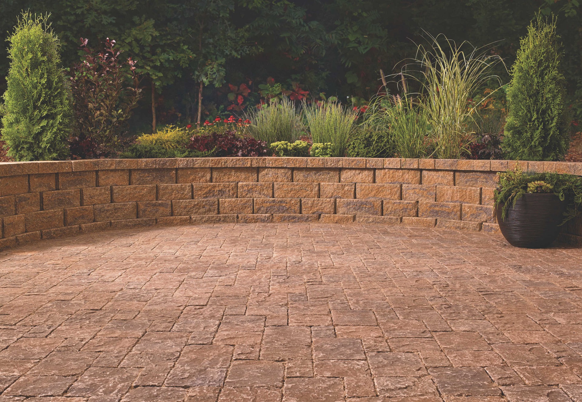 slide 5 of 5, Belgard 11.0-in L x 7.0-in W x 2.0-in H Rectangle Bella Concrete Paver, 1 ct