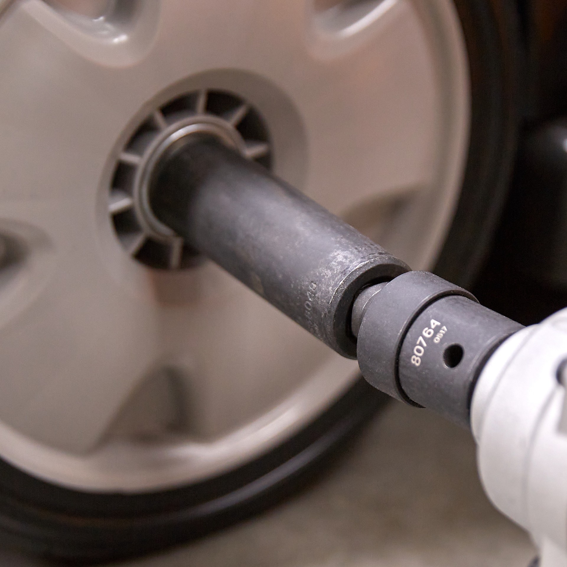 slide 4 of 6, Kobalt 2 -Piece 3/8-in 1/2-in to 3/8-in 1/2-in Swivel adapter, 1 ct