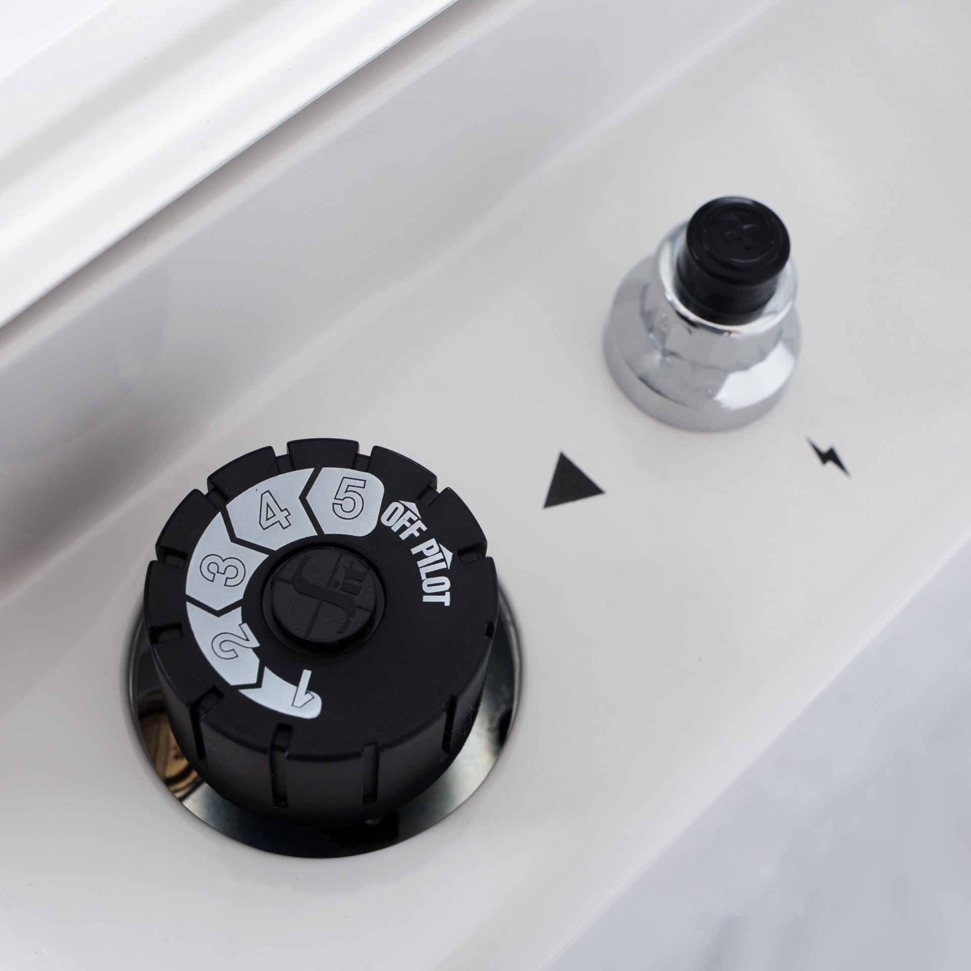 slide 4 of 6, Dyna-Glo 18000 -BTU Wall -Mount Indoor Natural gas or liquid propane Vent-Free Infrared Heater, 1 ct