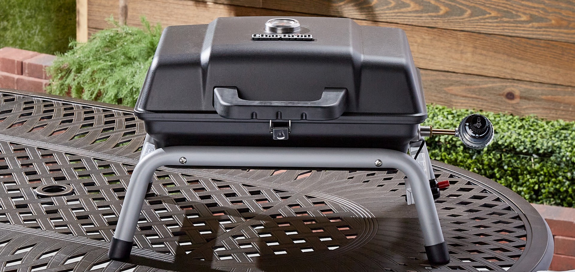 slide 2 of 6, Charbroil 240.0-Sq. in Black Portable Liquid propane Grill, 1 ct