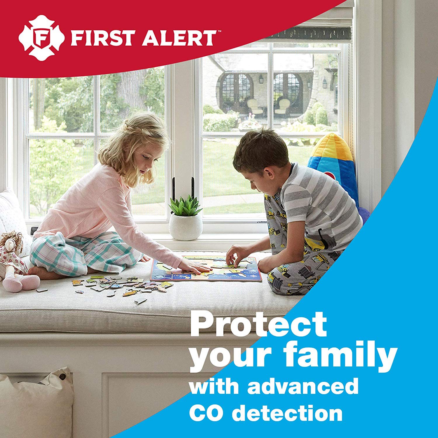 slide 6 of 6, First Alert Plug-in Natural Gas, Propane and Carbon Monoxide Detector, 1 ct