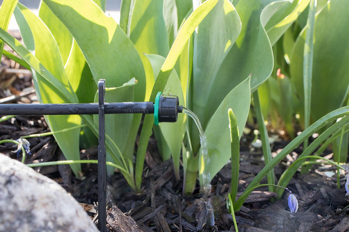 slide 4 of 5, Orbit 2 GPH Drip Irrigation Dripper 10 -Pack, 1 ct