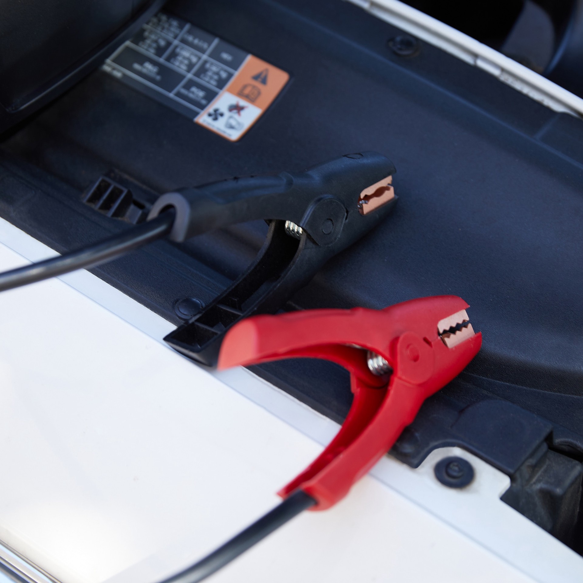 slide 5 of 6, Schumacher Electric 1200 -Amp 12 -Volt Portable Car Battery Jump Starter with Digital Display, 1 ct