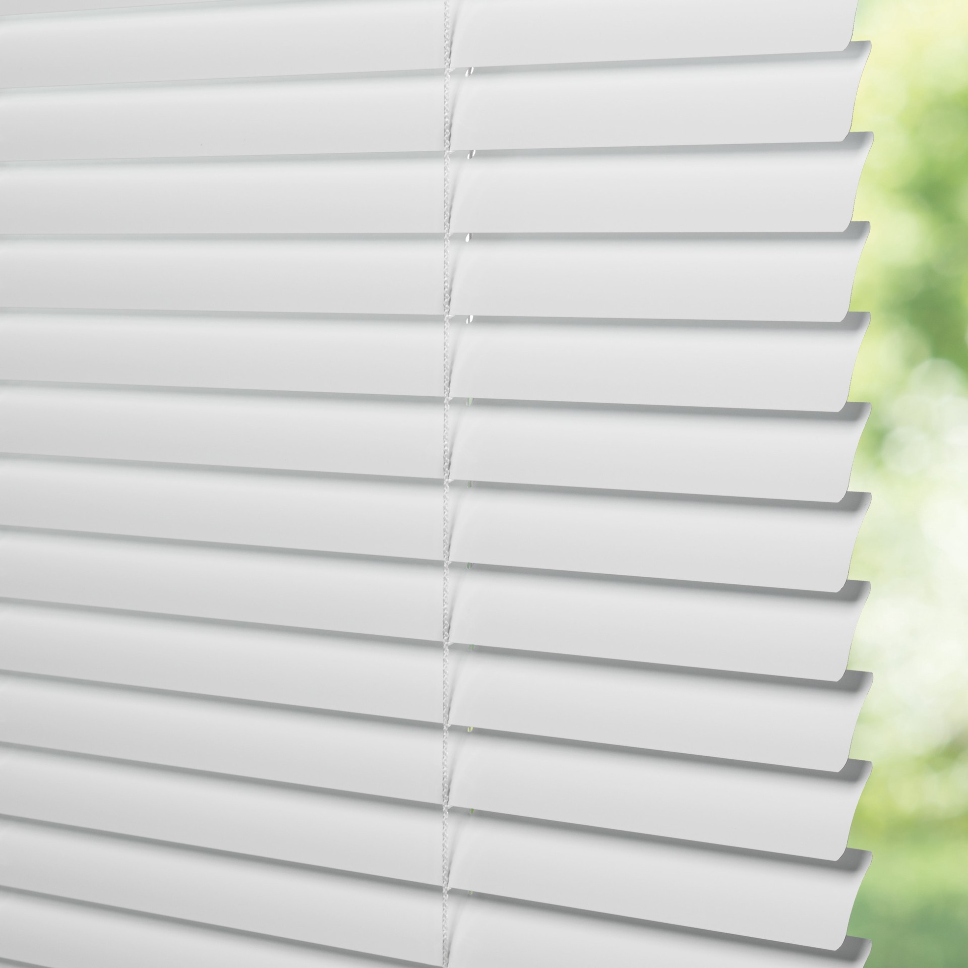 slide 6 of 6, LEVOLOR Trim+Go 1-in Slat Width 35-in x 72-in Cordless White Aluminum Room Darkening Mini-blinds, 1 ct