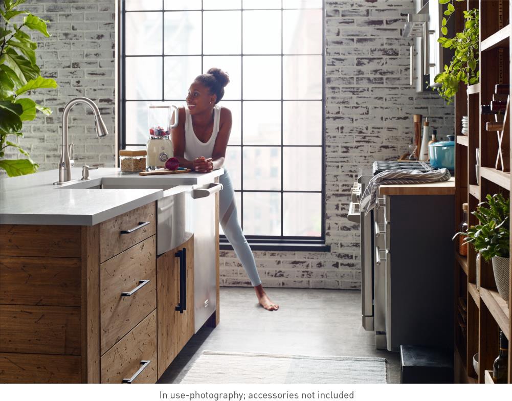 slide 3 of 6, Moen Arlo Spot Resist Stainless Single Handle Deck-mount Pull-down Kitchen Faucet with Sprayer ( Deck Plate Included ) (Soap Dispenser Included), 1 ct