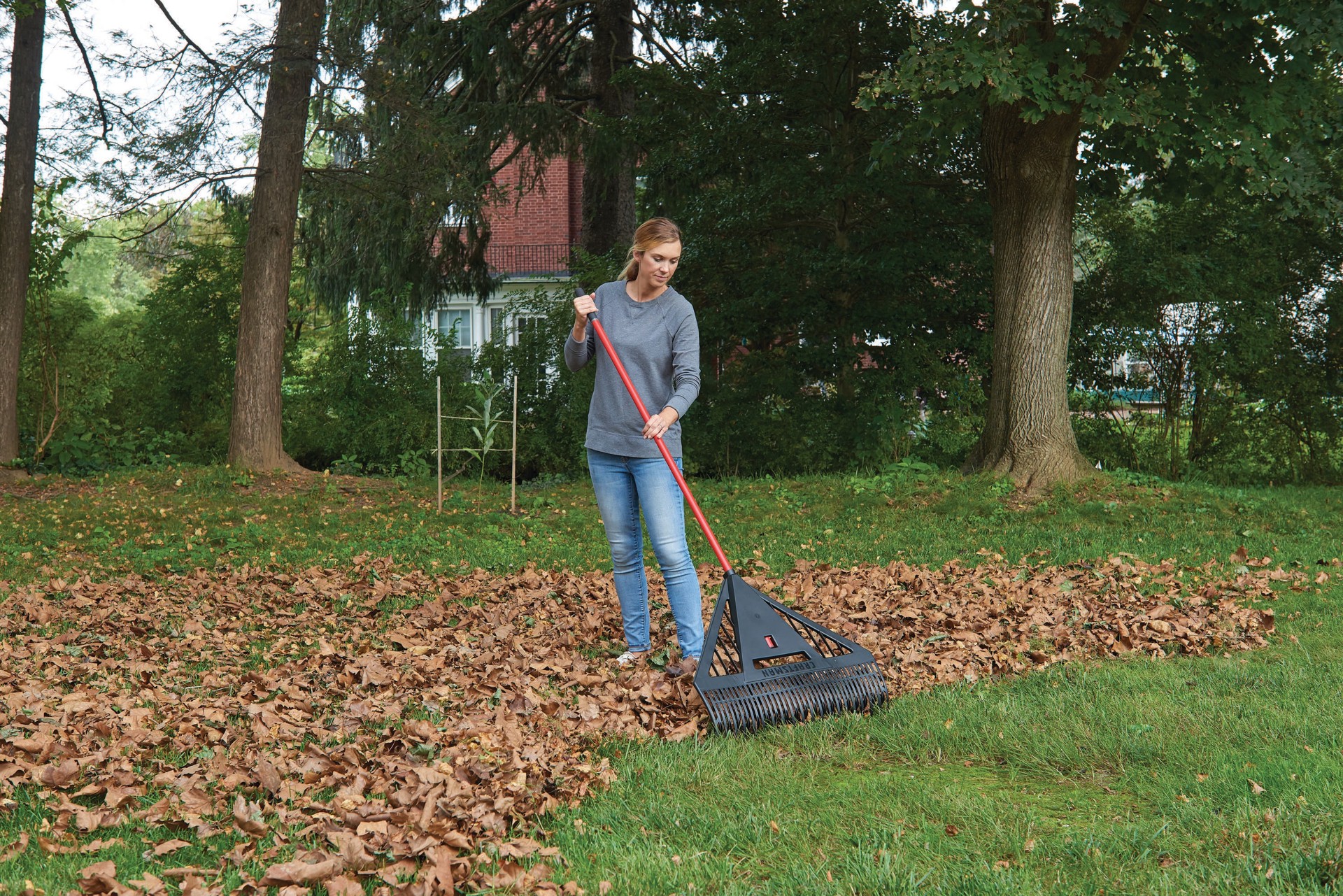 slide 2 of 6, CRAFTSMAN 26-in Leaf Rake, 1 ct