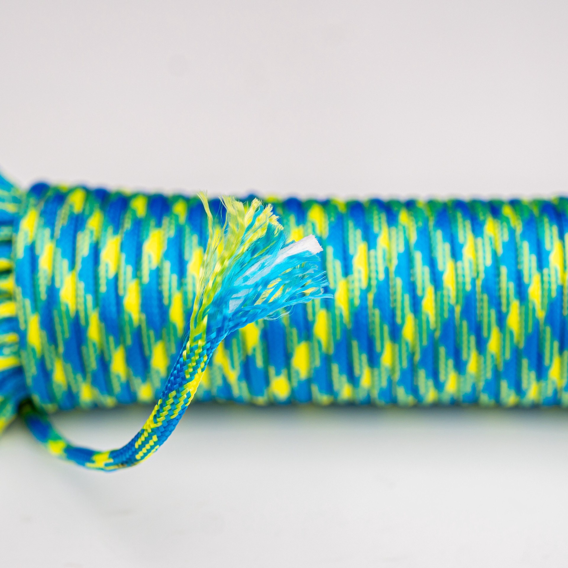 slide 5 of 6, RELIABILT 50.0-ft x 0.1563-in Braided Nylon Rope (By-the-Roll), 1 ct