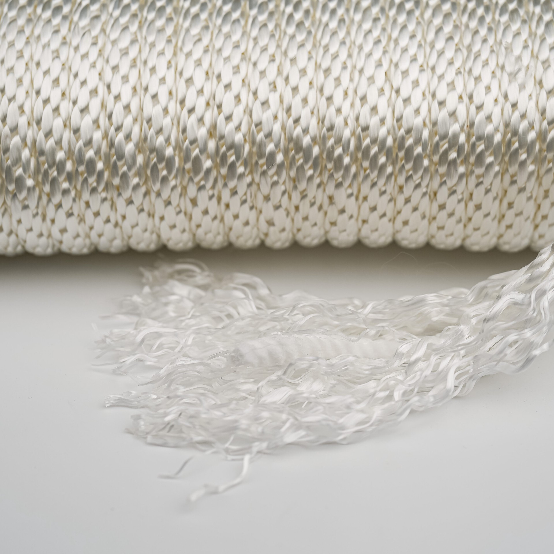 slide 3 of 6, RELIABILT 100.0-ft x 0.4375-in Braided Polyester Rope (By-the-Roll), 1 ct