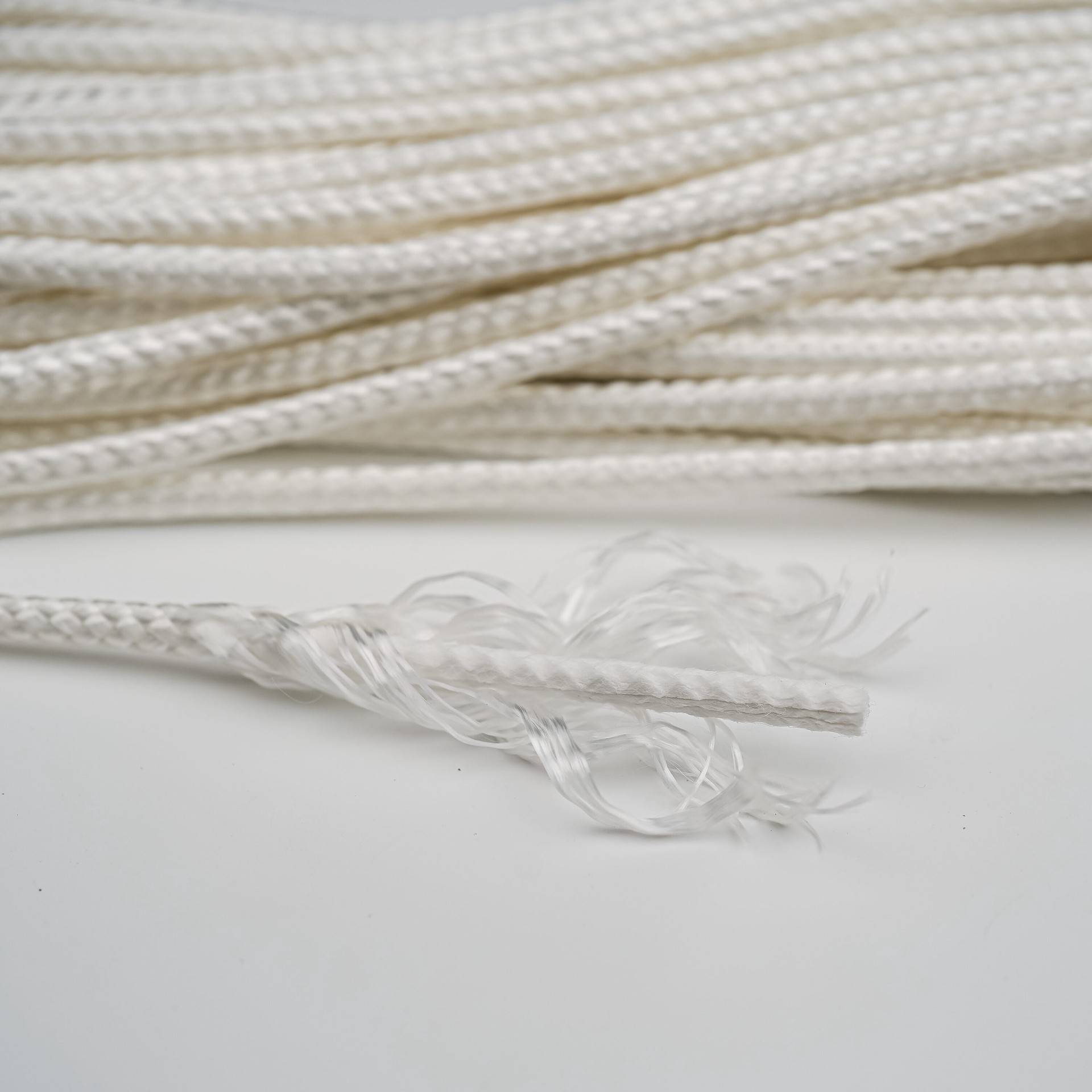slide 3 of 6, RELIABILT 50.0-ft x 0.25-in Braided Polyester Rope (By-the-Roll), 1 ct