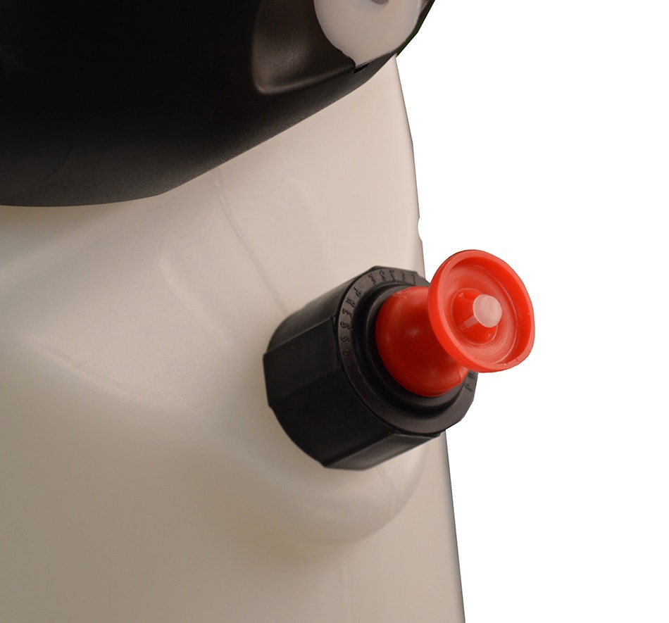 slide 6 of 6, Husqvarna 2-Gallon Reinforced Hose Plastic Handheld with Adjustable Spray Pattern, 1 ct