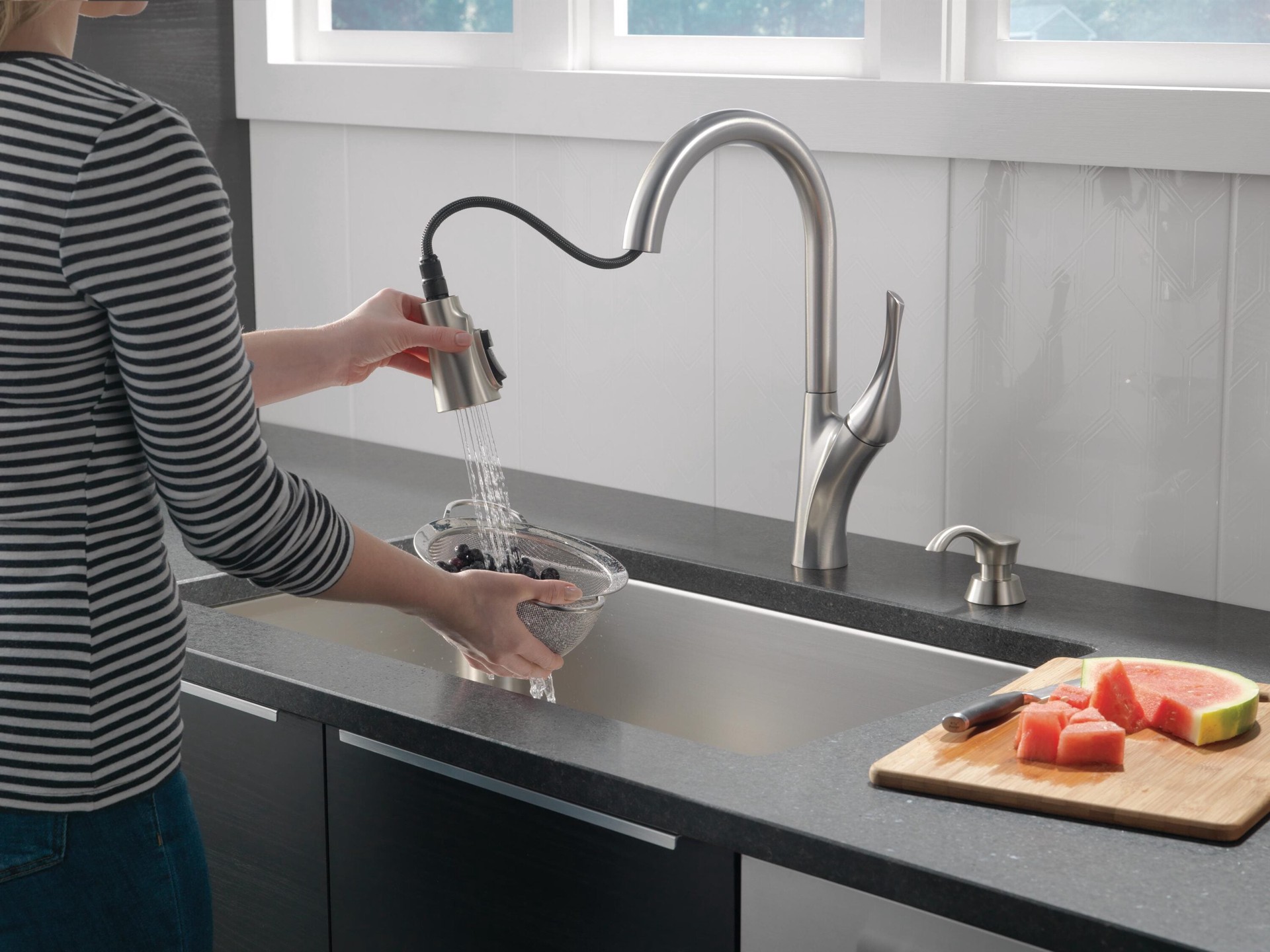 slide 2 of 6, Delta Cason SpotShield Stainless Steel Single Handle Deck-mount Pull-down Kitchen Faucet with Sprayer (Includes Deck Plate) (Includes Soap Dispenser), 1 ct
