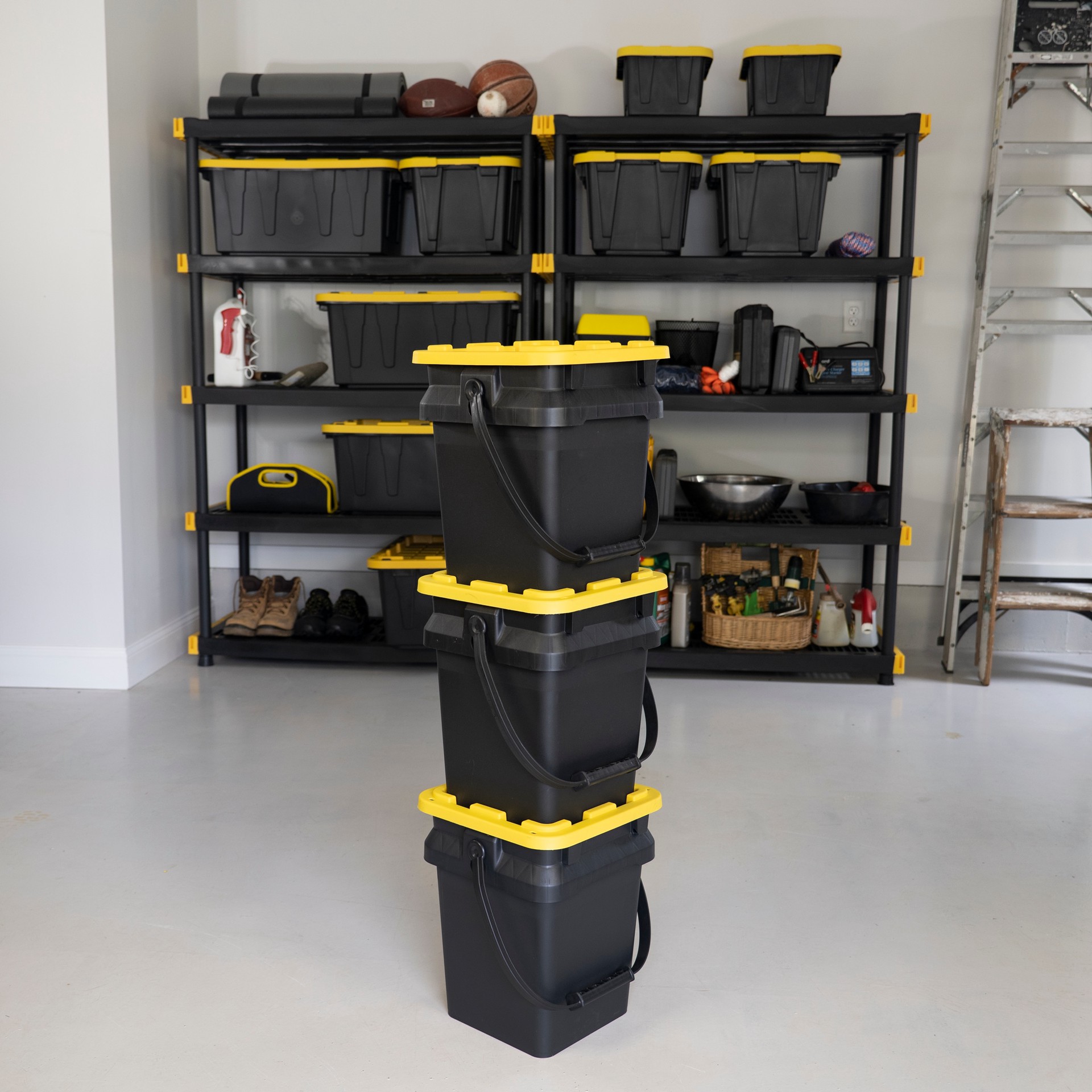 slide 3 of 6, Project Source Commander Small 5.0 -Gallons ( 20.0 -Quarts ) Black Heavy Duty Stackable Tote with Standard Snap Lid, 1 ct