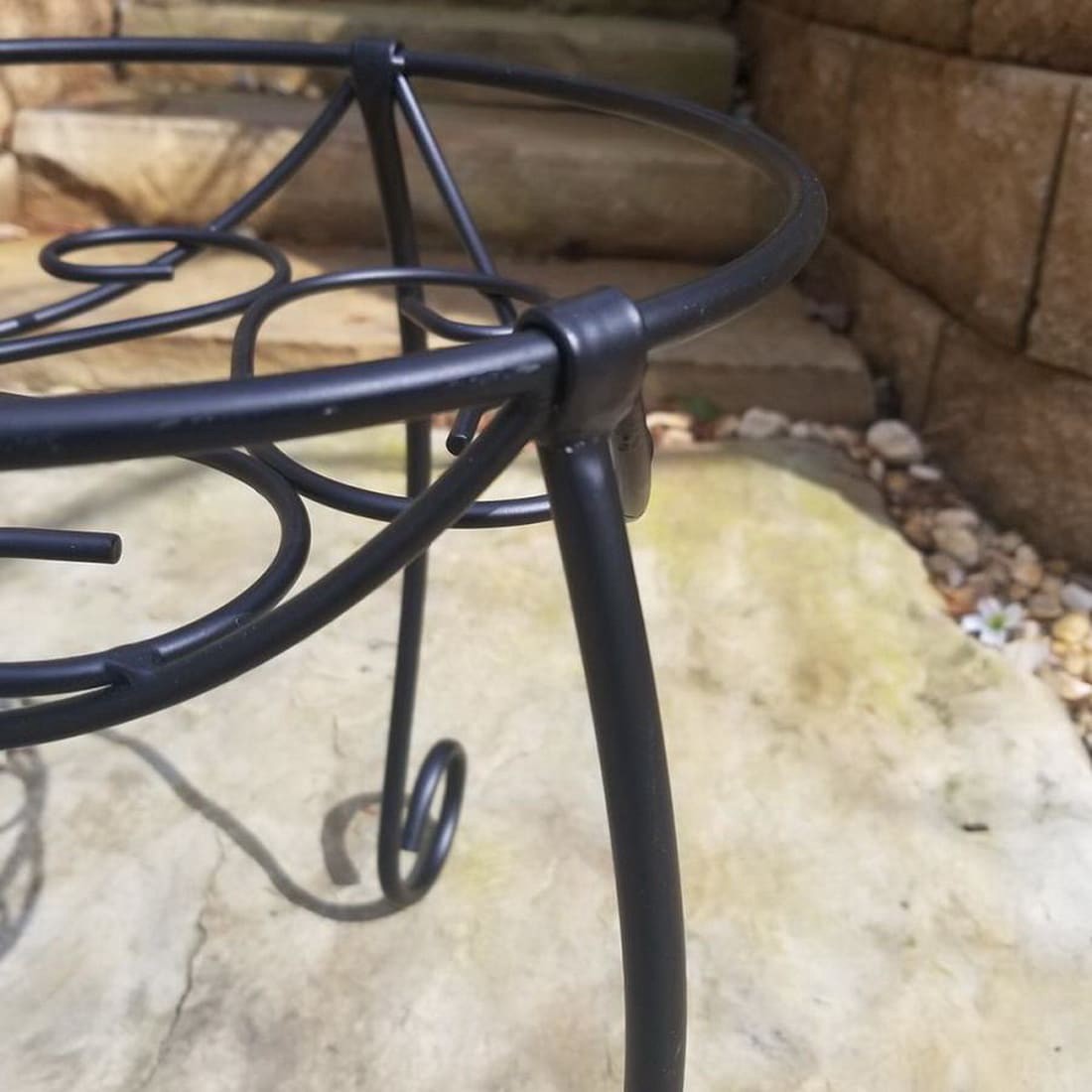 slide 3 of 6, Style Selections 21-in H x 11.25-in W Black Indoor/Outdoor Round Steel Plant Stand, 1 ct