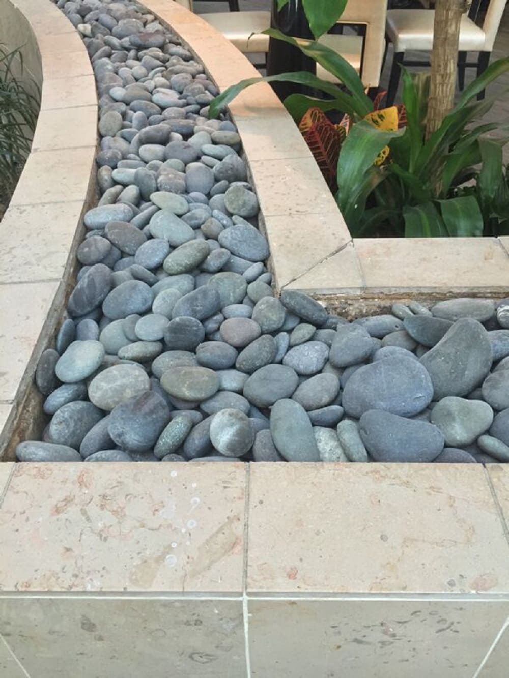 slide 4 of 6, Beach Pebble Company 0.4 Cubic feet 30-lb Gray Mexican beach pebbles ( 0.5 - 3.0-in Rock Size ), 1 ct