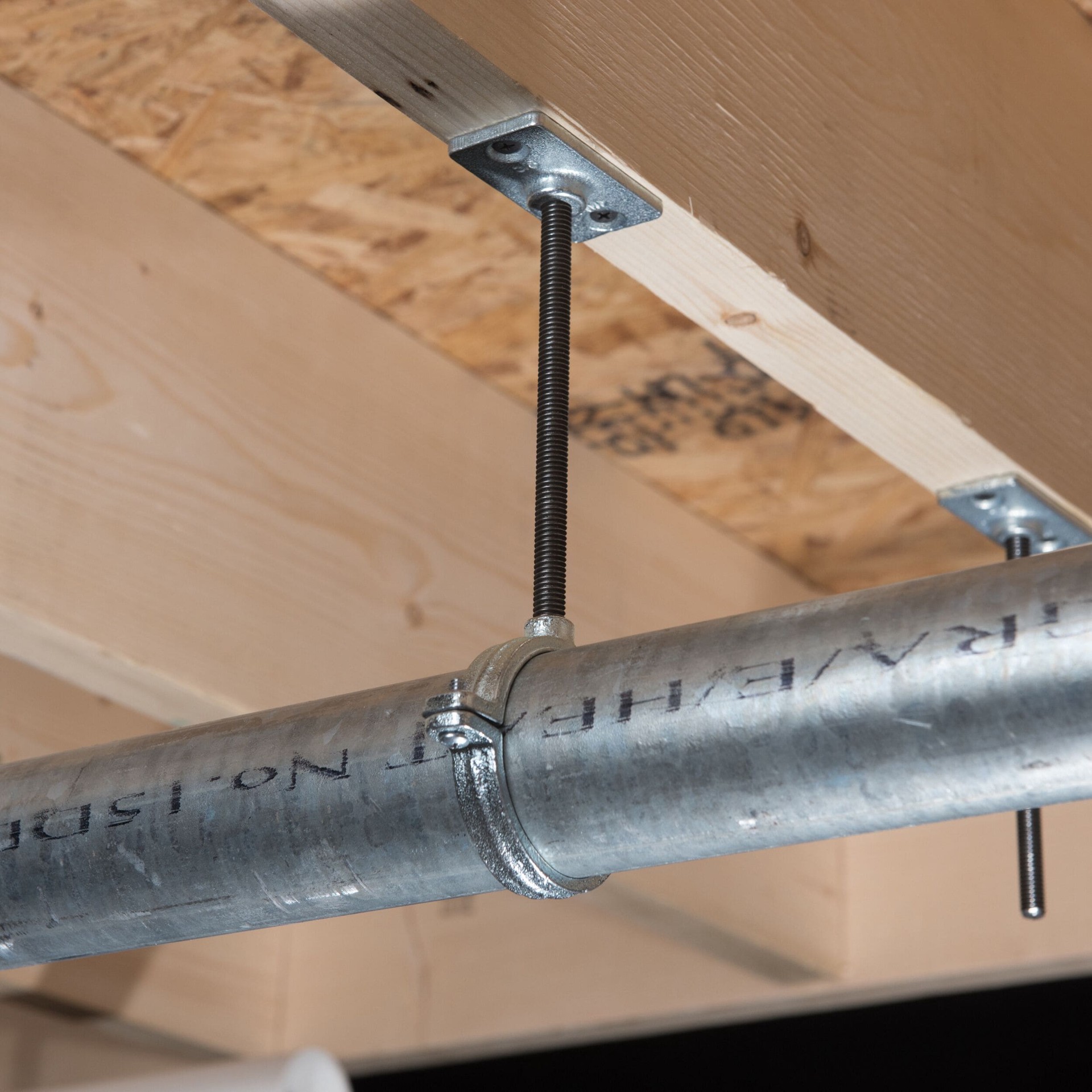 slide 5 of 6, Oatey 1-1/2-in to 1-1/2-in dia Galvanized Split ring hanger, 1 ct